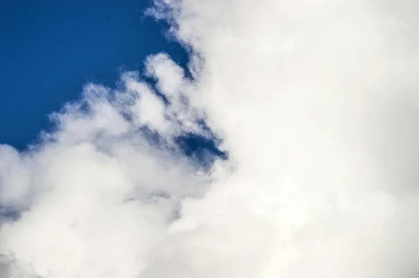 cloud pictures, interesting and different forms of cloud pictures,interesting clouds in the blue sky, cloud clusters,