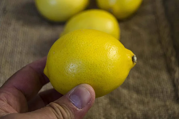 Armazenamento Vitamina Natural Limão Orgânico Imagens Importante Consumir Bastante Limão — Fotografia de Stock