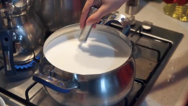 Zuppa Yogurt Bollente Pentola 120Fps Slow Motion Shot — Video Stock