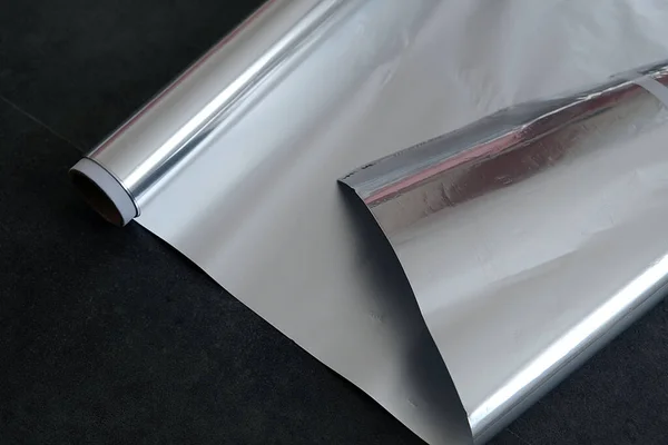 Aluminiumfolie Aluminiumfolie Form Rullar Aluminiumfolie För Bakning Ugnen — Stockfoto