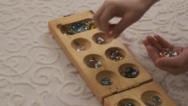 Játssz Mancala Intelligencia Játék Mancala Közel Keleti Hírszerzés Játék Mancala — Stock videók