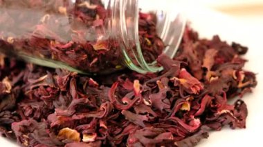 Kuru amber bitkisi 360 derece dönüyor, çok yakın makro çekim.,