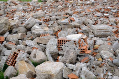 Çevresel yapı atığı, çevre kirliliği ve insanlarla kirlilik,