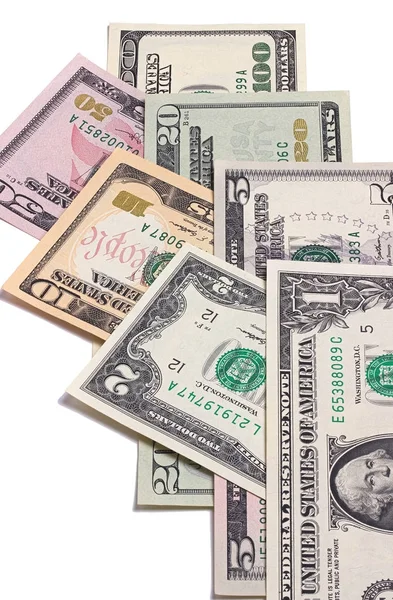Bize Amerikan Doları para faturaları beyaz arka plan üzerinde izole.