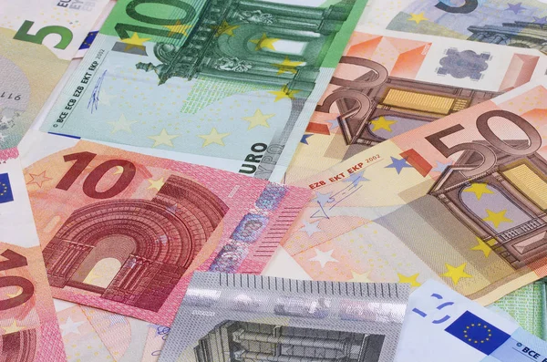 Euro moeda de diferentes denominações fundo abstracto . — Fotografia de Stock