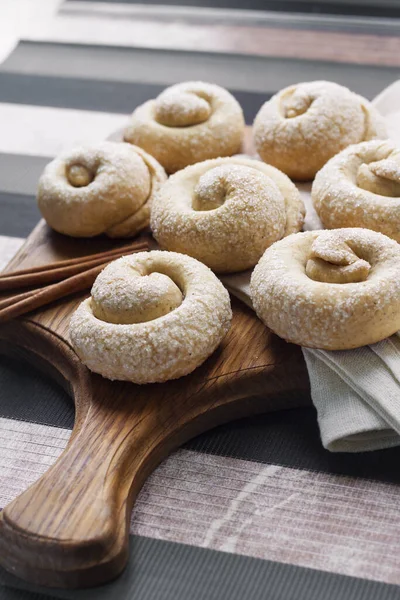 Galletas de azúcar de caracol con canela —  Fotos de Stock