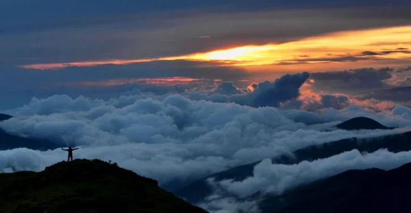 Karpatlar gün batımı