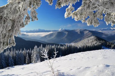  Winter in the mountains clipart