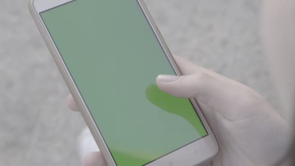 Teléfono celular de pantalla verde 4K Android — Vídeo de stock