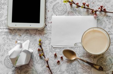 Temiz bir sayfayla girişleri iş için. Canlandırıcı kahve