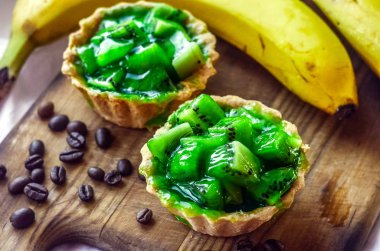 Kivi falling.homemade