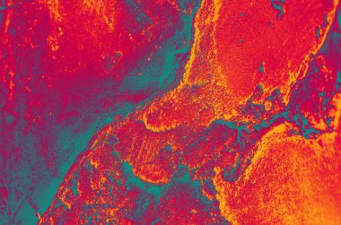 Taş. Altın rengi ve deniz renginde bir kabartma taşının dokusu. Duvar kağıdı ve arka plan. yatay