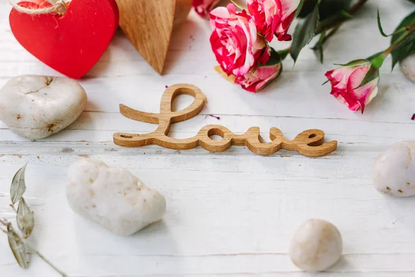 İki kupa ve mesaj aşk