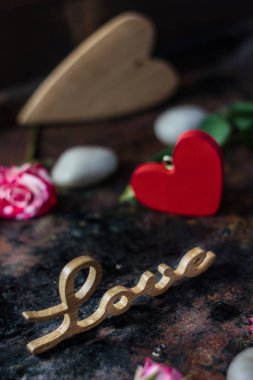 Aşk mektupları rustik arka plan üzerinde