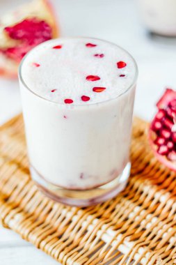 Hint tatlı - lassi Narlı