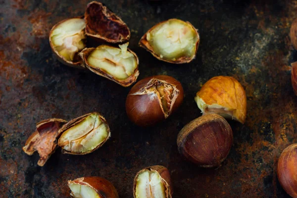 Castagne torrefatte pelate — Foto Stock