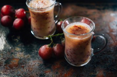 Üzüm lassi - taze üzümden yapılan