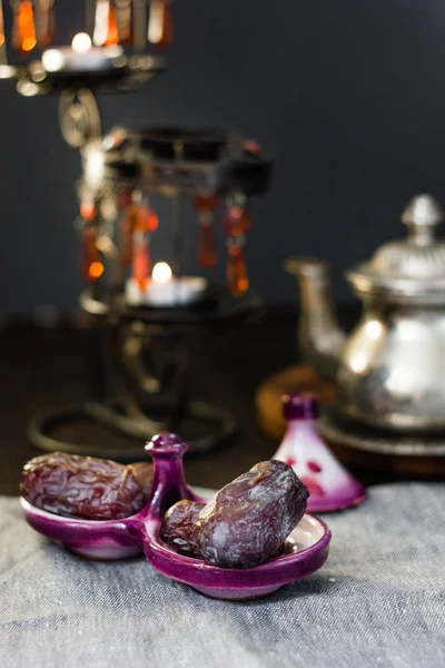 Fecha frutas para el iftar en ayunas de ramadán — Foto de Stock