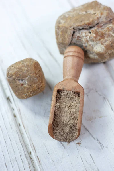 Asafoetida Especia Cuchara Madera Mesa — Foto de Stock