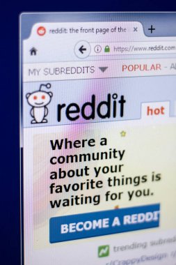 Ryazan, Rusya Federasyonu - 01 Mart 2018 - Ana Pc ekranda popüler servisin Reddit.com