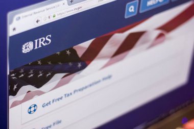 Ryazan, Rusya Federasyonu - 01 Mart 2018 - Internal Revenue Service ana web sitesinde bir görünümünü Pc, web adresi - irs.gov.