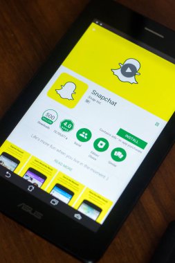 Ryazan, Rusya Federasyonu - 21 Mart 2018 - Snapchat app Tablet Pc bir ekranda