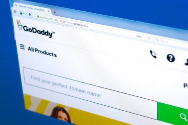 Ryazan, Rusya Federasyonu - 28 Mart 2018 - Pc, web adresi, bir ekranda ana Godaddy etki alanları satıcı - godaddy.com