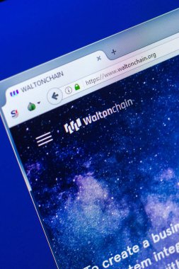Ryazan, Rusya Federasyonu - 29 Mart 2018 - ana Walton Kripto para üstünde belgili tanımlık göstermek PC, web adresi - www.waltonchain.org