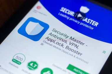 Ryazan, Rusya Federasyonu - 21 Mart 2018 - Güvenlik Master mobil uygulaması Tablet Pc ekranda