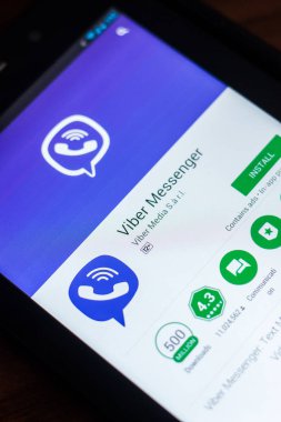 Ryazan, Rusya Federasyonu - 21 Mart 2018 - Viber Messenger mobil uygulaması Tablet Pc ekranda