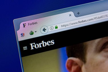 Ryazan, Rusya Federasyonu - 16 Nisan 2018 - Forbes ana Web sitesi Pc, url ekranda - forbes.com