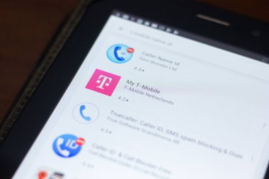 Ryazan, Rusya Federasyonu - 19 Nisan 2018 - benim T-Mobile simgesi üzerinde mobil uygulamalar listesi.