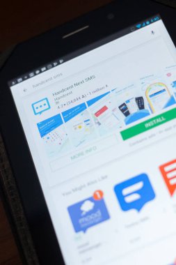 Ryazan, Rusya Federasyonu - 19 Nisan 2018 - Handcent sonraki Sms simgesi üzerinde mobil uygulamalar listesi.