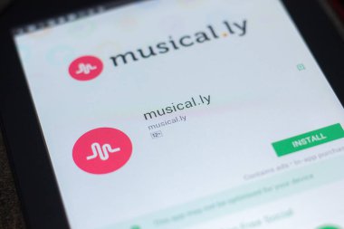 Ryazan, Rusya Federasyonu - 19 Nisan 2018 - Musical.ly simgesi üzerinde mobil uygulamalar listesi.