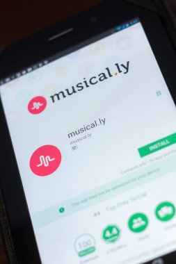 Ryazan, Rusya Federasyonu - 19 Nisan 2018 - Musical.ly simgesi üzerinde mobil uygulamalar listesi.