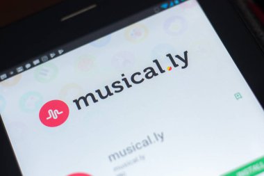 Ryazan, Rusya Federasyonu - 19 Nisan 2018 - Musical.ly mobil uygulaması Tablet Pc ekranda.