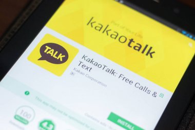 Ryazan, Rusya Federasyonu - 19 Nisan 2018 - Kakao Talk mobil uygulaması Tablet Pc ekranda.
