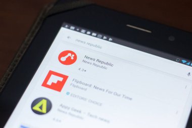 Ryazan, Rusya Federasyonu - 19 Nisan 2018 - haber Cumhuriyeti simgesi üzerinde mobil uygulamalar listesi.