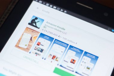 Ryazan, Rusya Federasyonu - 19 Nisan 2018 - Amazon Kindle simgesine mobil uygulamalar listesi.