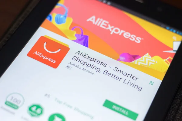 Ryazan, Rusia - 19 de abril de 2018 - Aplicación móvil de AliExpress en la pantalla de la tablet PC . —  Fotos de Stock