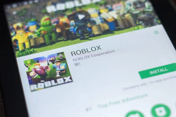 Ryazan, Russie - 19 avril 2018 - Roblox application mobile sur l'écran de la tablette PC . — Photo