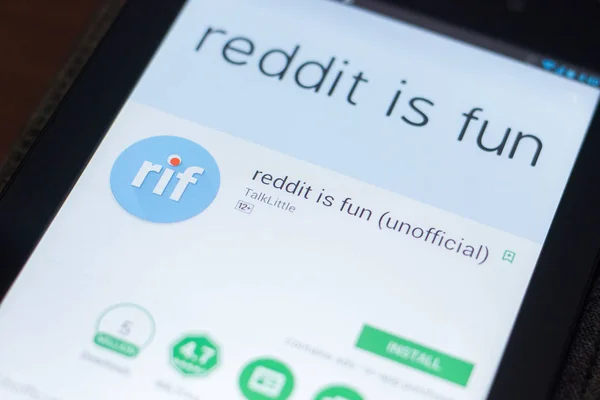 Ryazan, russland - 19. april 2018 - reddit is fun mobile app on the display of tablet pc — Stockbild Ryazan, russland - 19. april 2018 - reddit is fun mobile app on the display of tablet pc. — Stockfoto