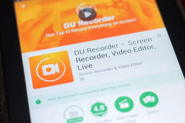 Рязань, Россия - 19 апреля 2018 года - мобильное приложение DU Recorder на дисплее планшетного ПК . — стоковое фото