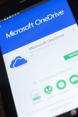 Ryazan, Rusya Federasyonu - 19 Nisan 2018 - Microsoft Onedrive mobil uygulaması Tablet Pc ekranda.