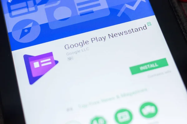 Рязань, Россия - 19 апреля 2018 года - Мобильное приложение Google Play Newsstand на дисплее планшетного ПК . — стоковое фото