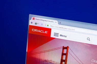 Ryazan, Rusya - 29 Nisan 2018: Oracle ana Web sitesi Pc, url - Oracle.com görüntüleme.