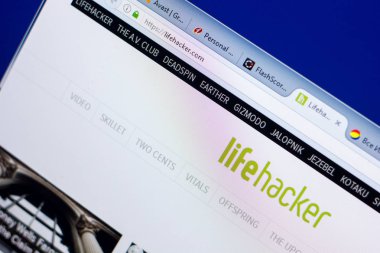 Ryazan, Rusya - 08 Mayıs 2018: Lifehacker Web sitesi Pc, url - Lifehacker.com görüntüleme
