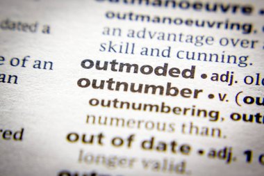 Sözcük ya da ifade demode ve sözlükteki tanımı