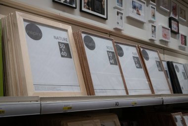 Ryazan, Rusya - 01 Ekim 2019: Fotoğraf ve resim için boş ahşap çerçeveler