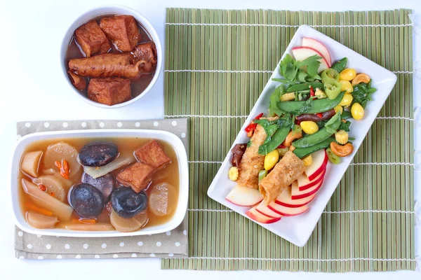 Chinese Vegetable festival food as fried ginkgo with mixed vegetables served with brown soup and streamed Chinese medicine herb soup ", J food festival " — Photo